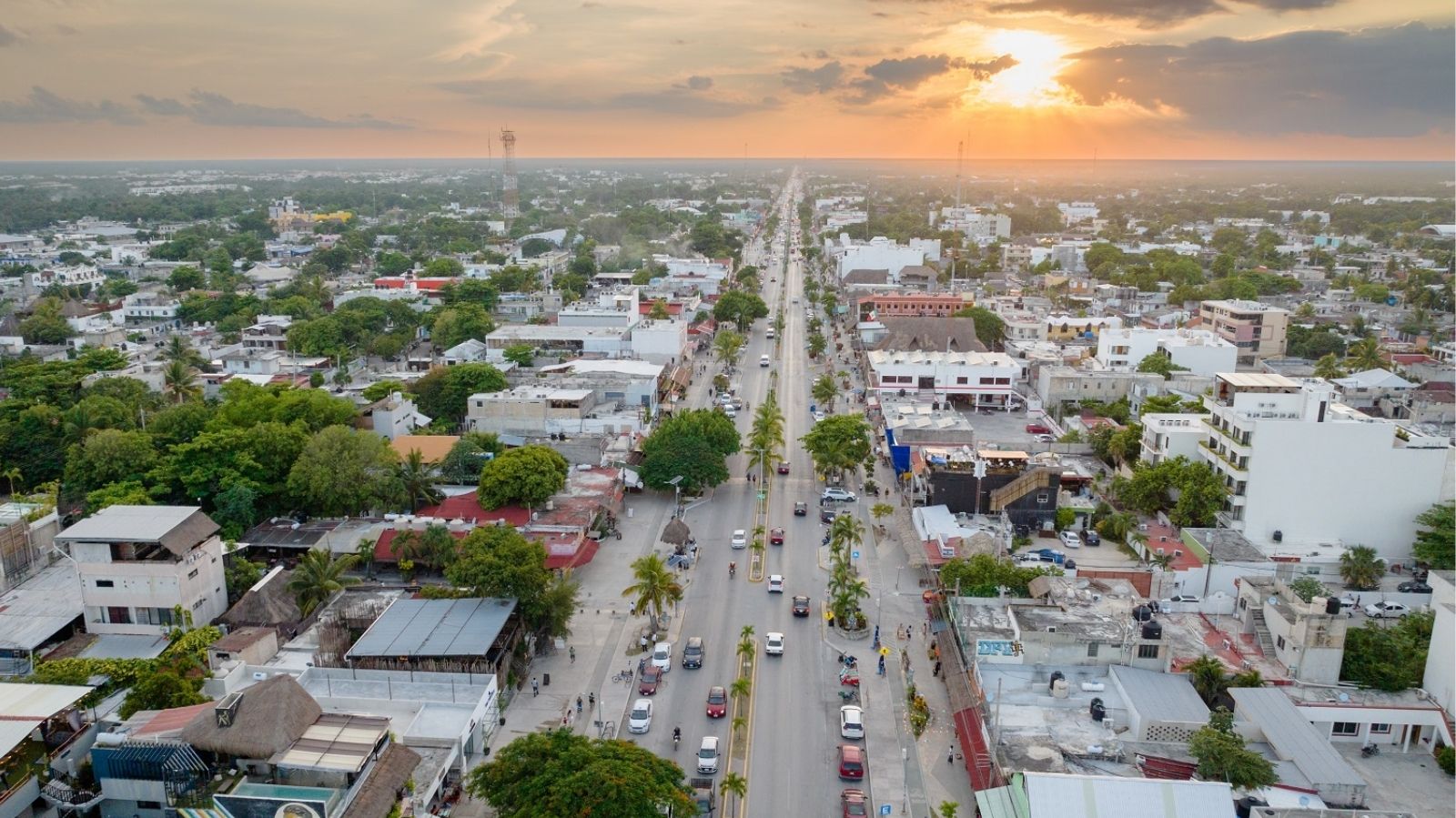 Local Comercial de Dos Niveles en el Centro de Tulum
